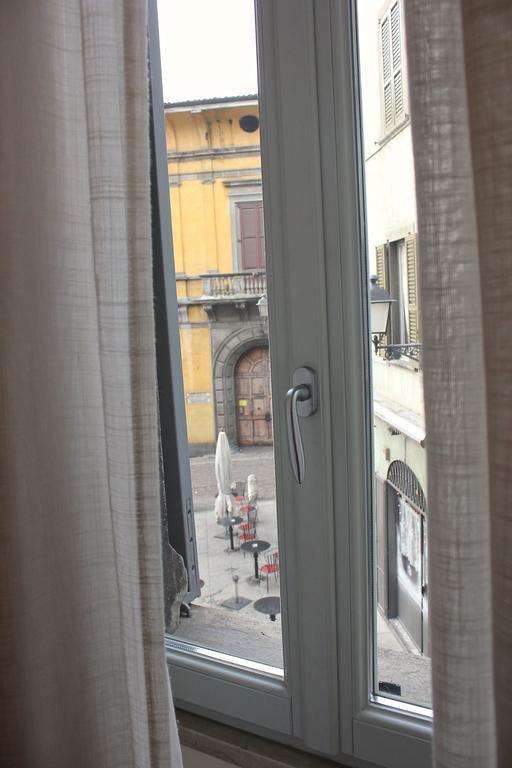 Casa Vacanza Fontana Del Delfino Bergamo Oda fotoğraf