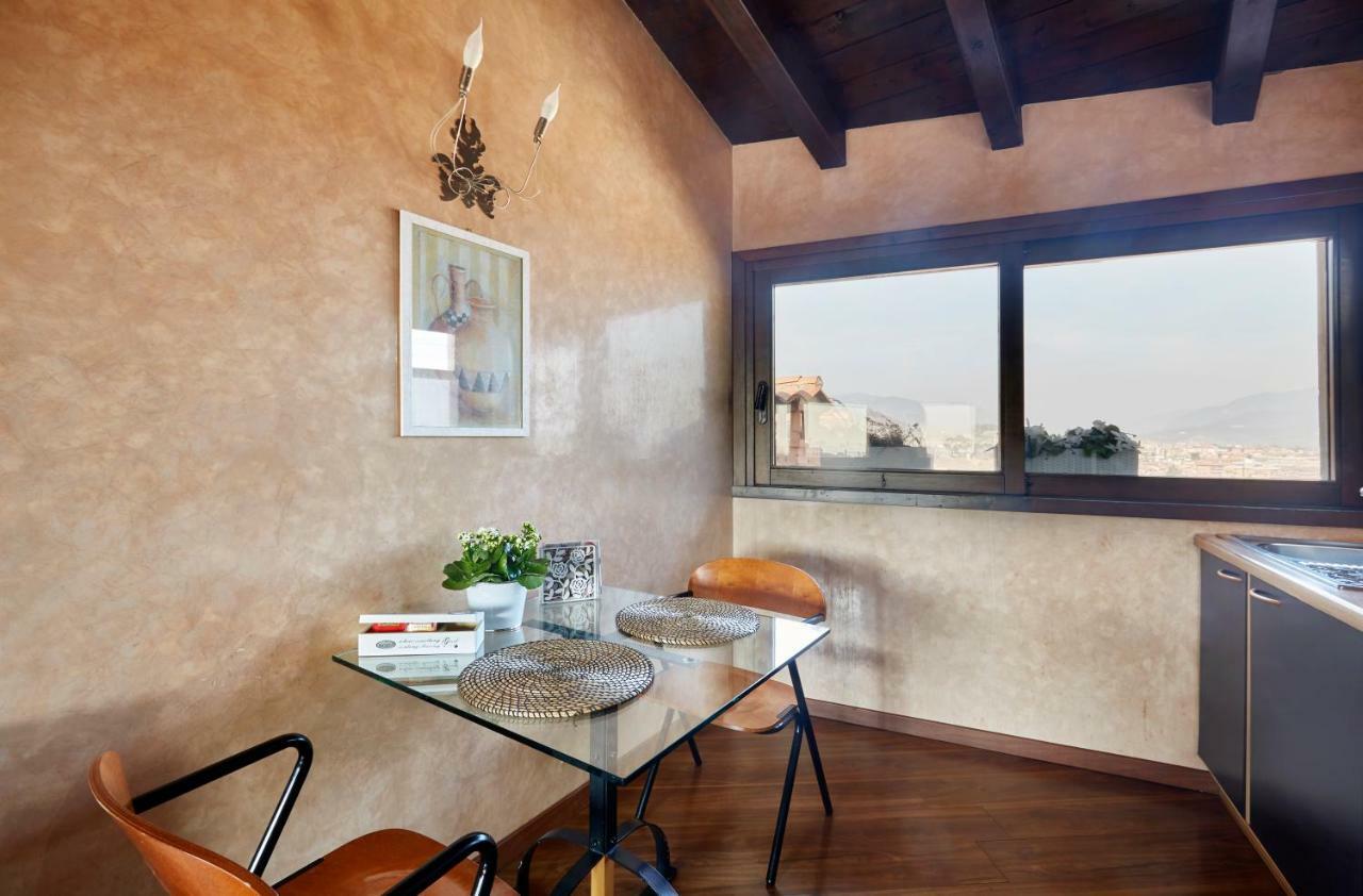 Casa Vacanza Fontana Del Delfino Bergamo Dış mekan fotoğraf